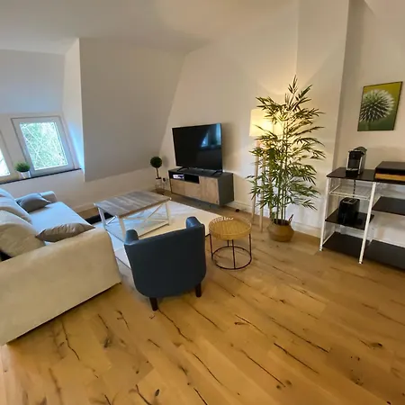 Stadtoase: Exklusive Fuer Ruhe Und Entspannung Apartment