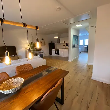 Stadtoase: Exklusive Fuer Ruhe Und Entspannung Apartment